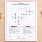 Fitxa de mots encreuats dels colors per llegir les pistes i escriure cada color, per a 2n de Primària en català.
